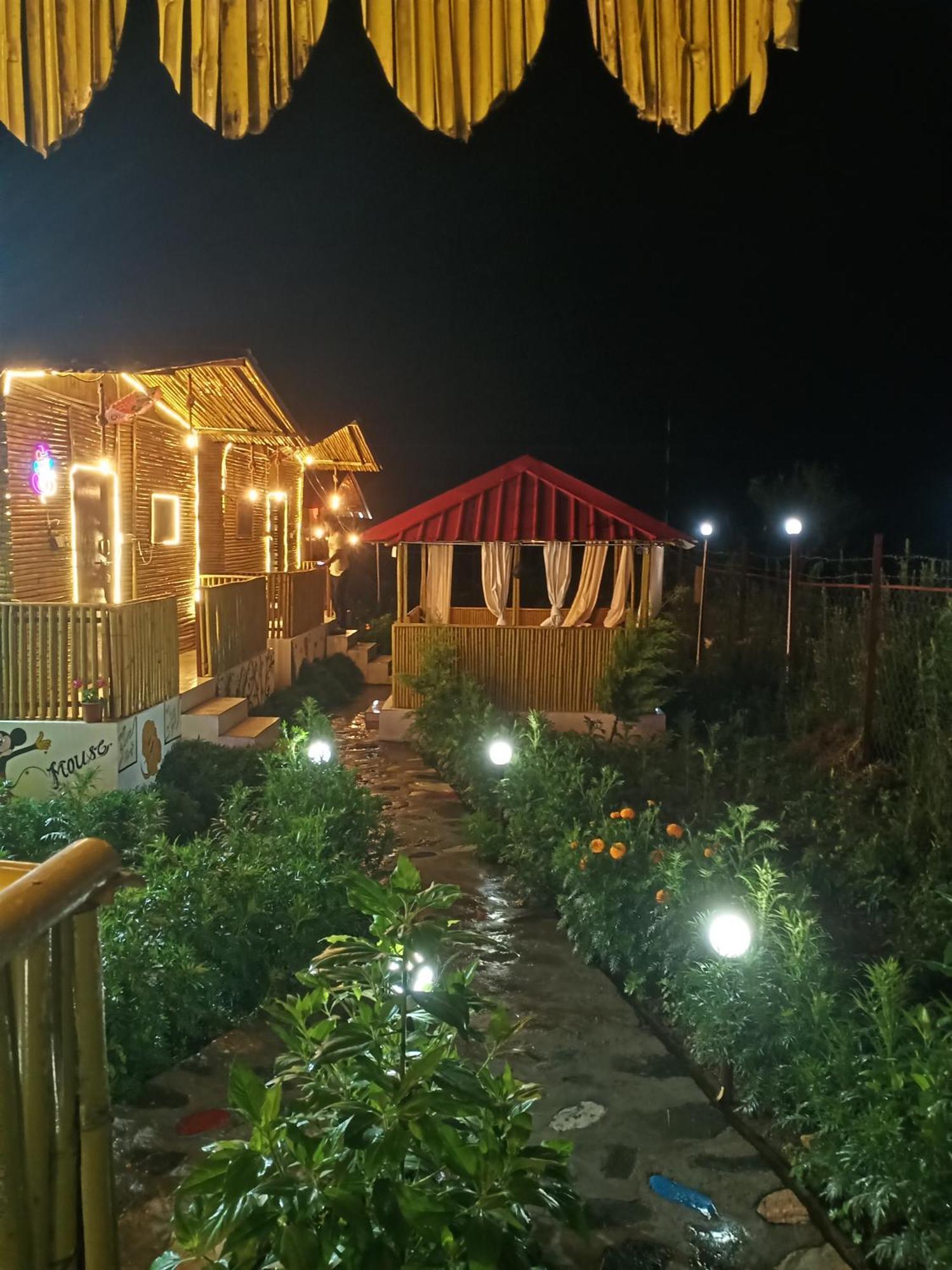 Krishna Kutir, Talla Ramgarh By The Meditating Society Ngoại thất bức ảnh