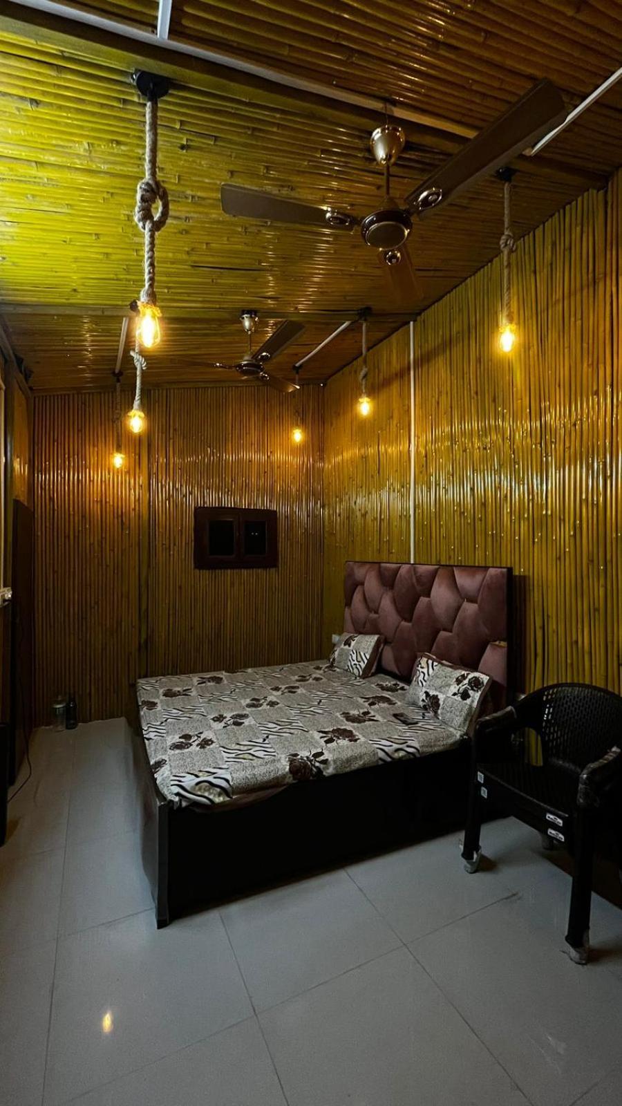 Krishna Kutir, Talla Ramgarh By The Meditating Society Ngoại thất bức ảnh